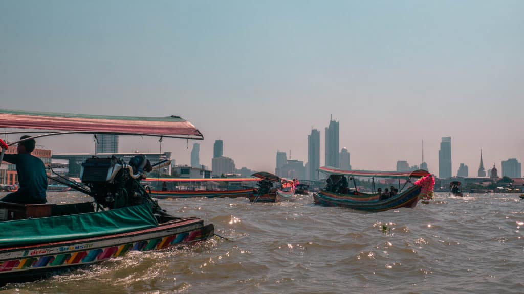 Other long tail boat Bangkok scams on the river